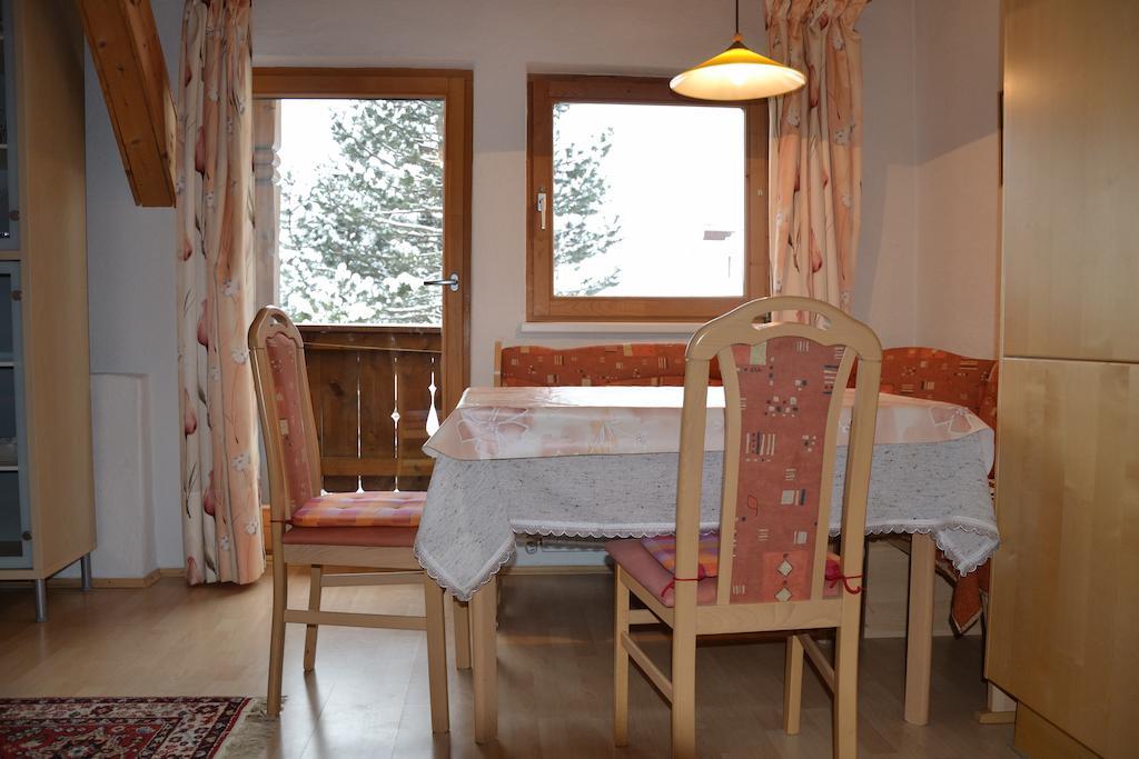 Landhaus Riedl Scharnitz Chambre photo